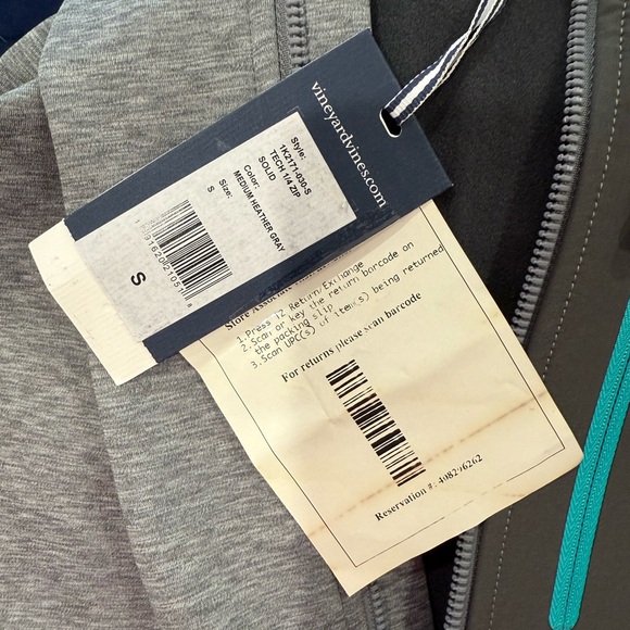 Grey Vineyard Vines Zip Up - Picture 5 of 5